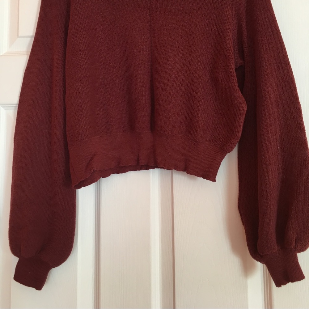 Burgundy cropped sweater with flair sleeves
